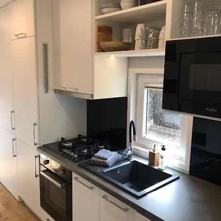 Luxe Leeuwenhart - Recreation Only Hoenderloo