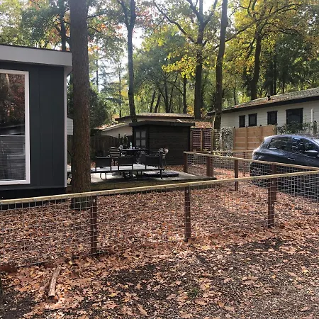 Luxe Leeuwenhart - Recreation Only Hoenderloo