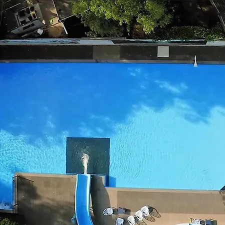 Chalet Luxe Leeuwenhart - Recreation Only *