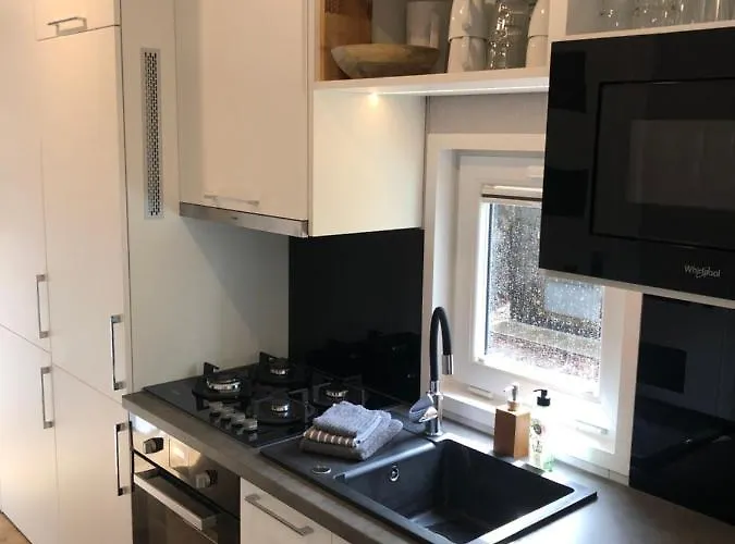 Luxe Leeuwenhart - Recreation Only 霍德鲁